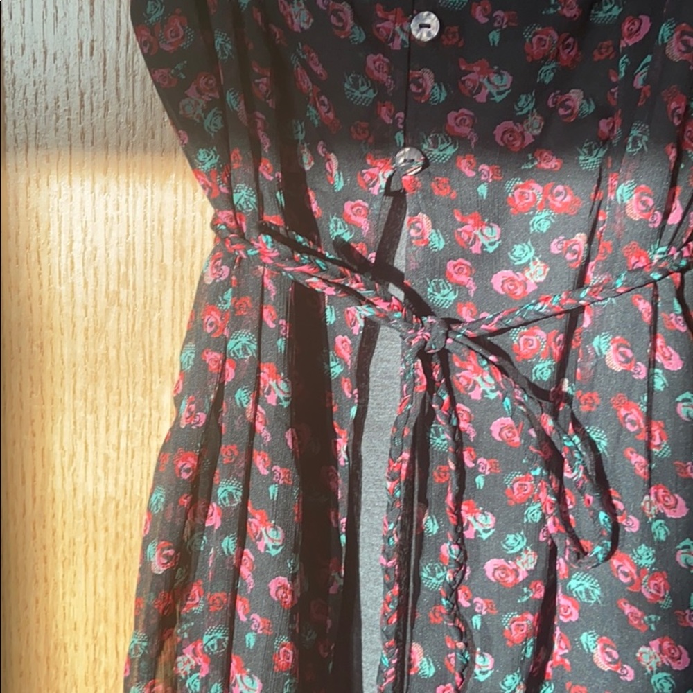 Volcom dress - Picture 7 of 10